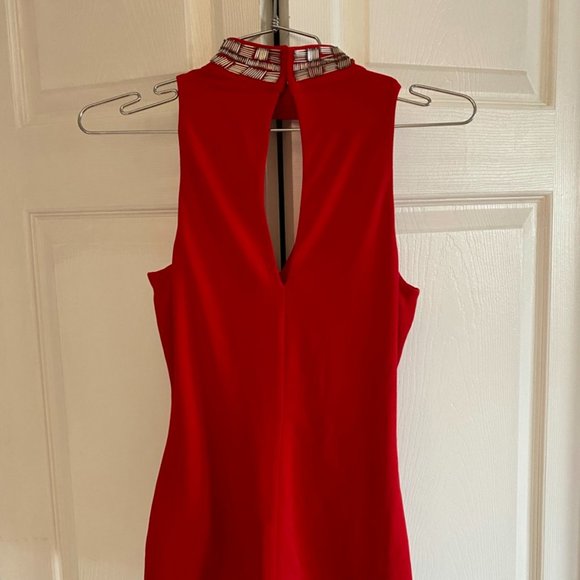XS Guess RED Halter - NEW - Picture 3 of 5